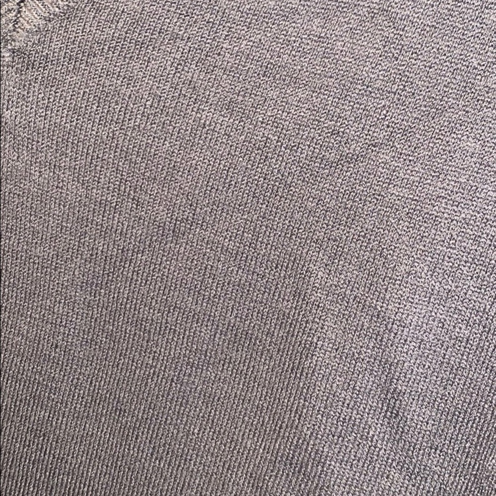 Sweater - Picture 5 of 6